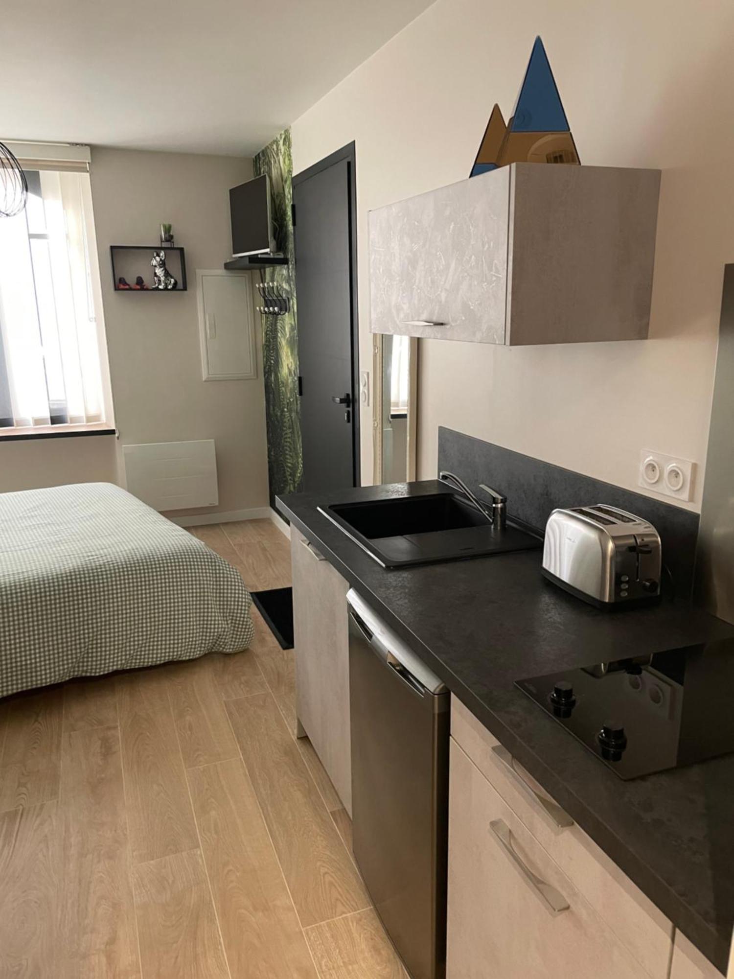 Laita Apartment *